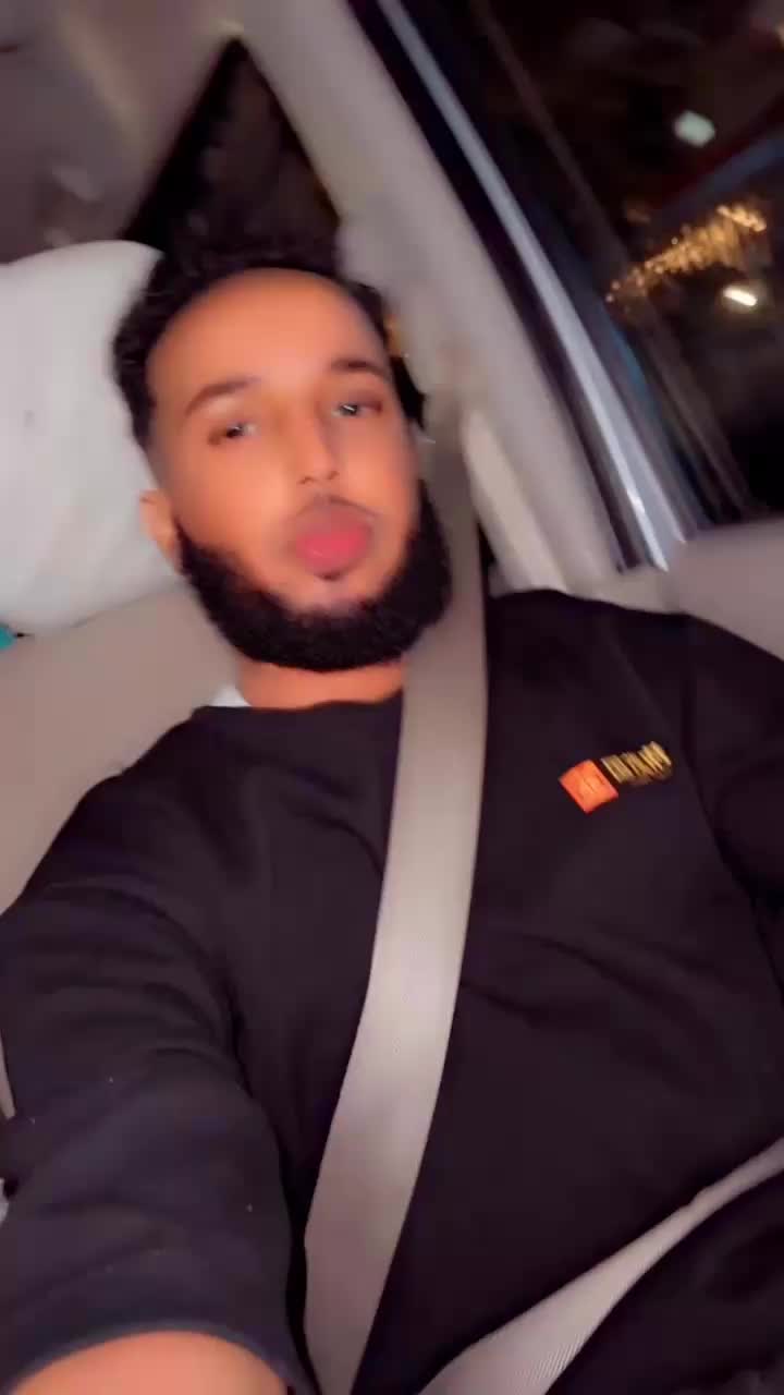 @Ahmed Taajir 🦁