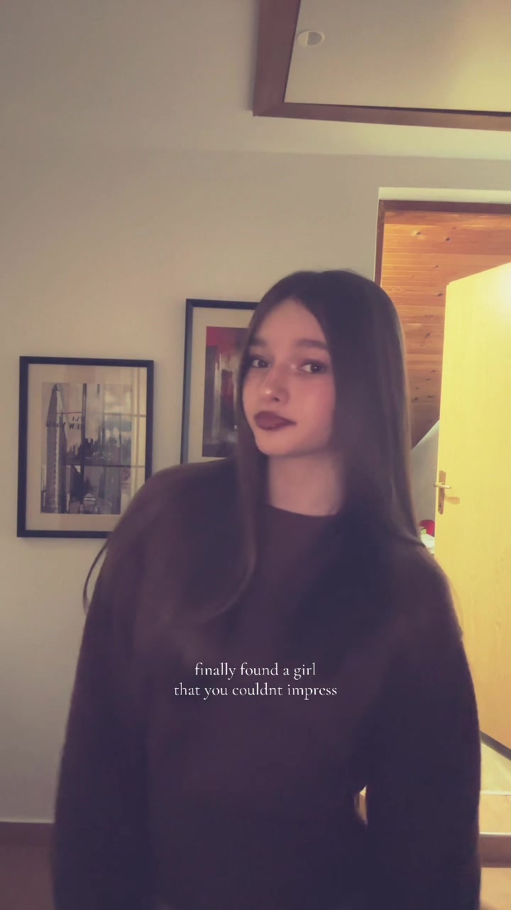 @𝐦 𝐚 𝐫 𝐢 𝐣 𝐚