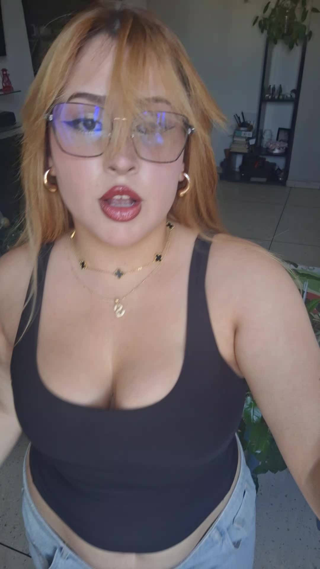 @TheLadySofi 🐰