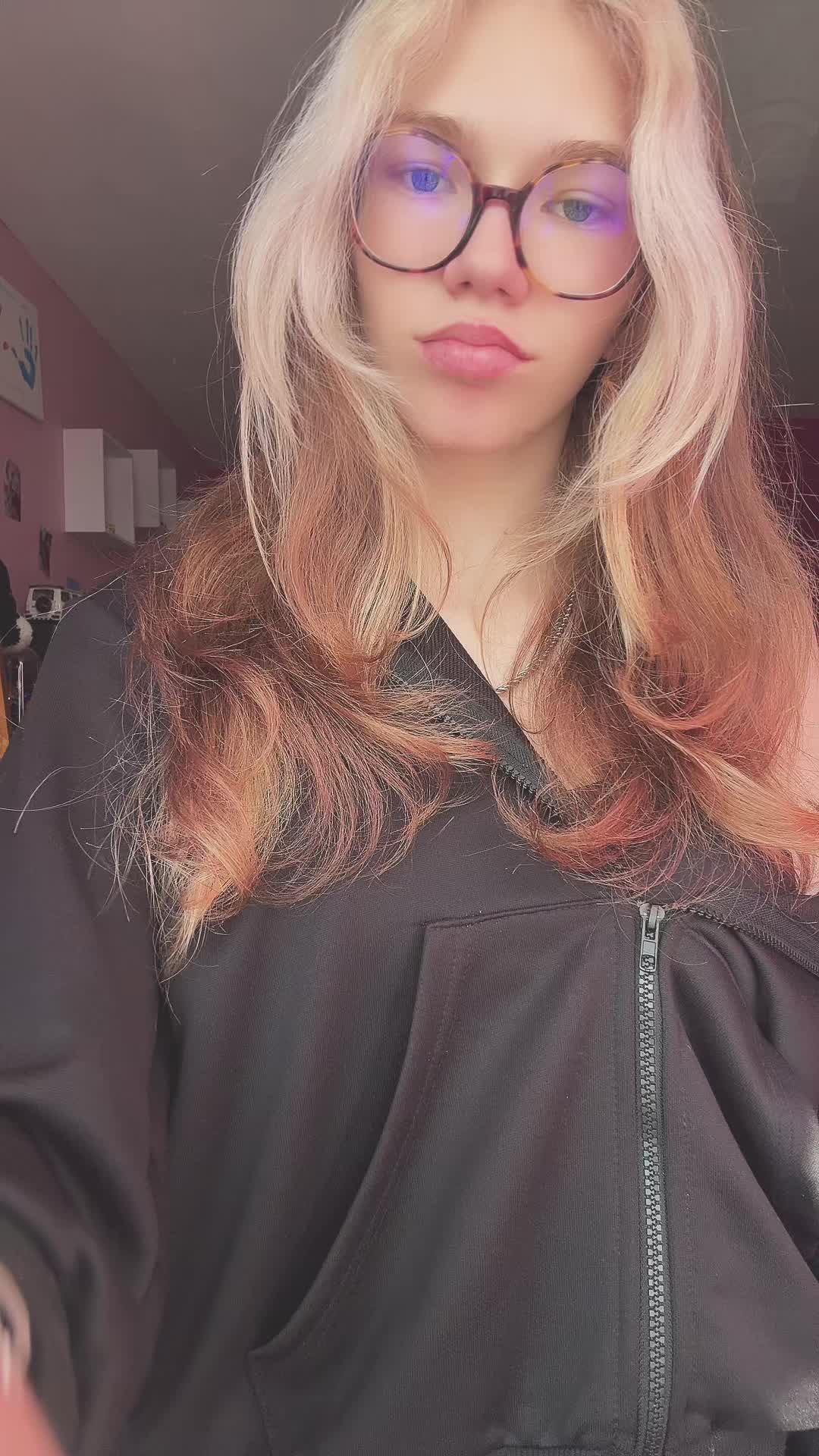 @amelyne_l