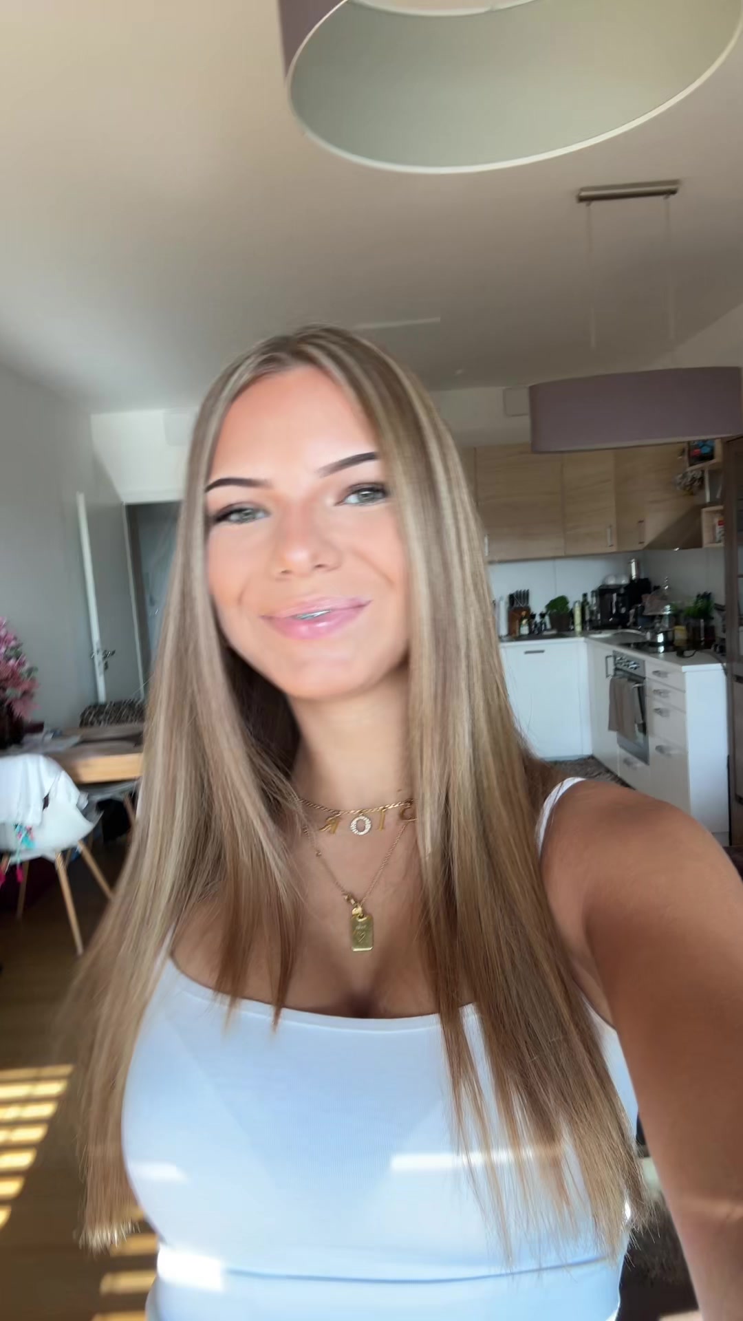 @Anicka