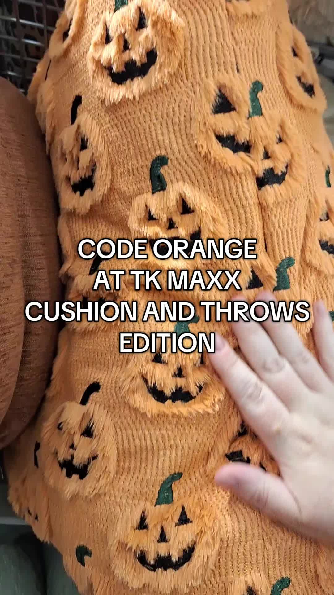 @Abbie ✨️🔮⛓️