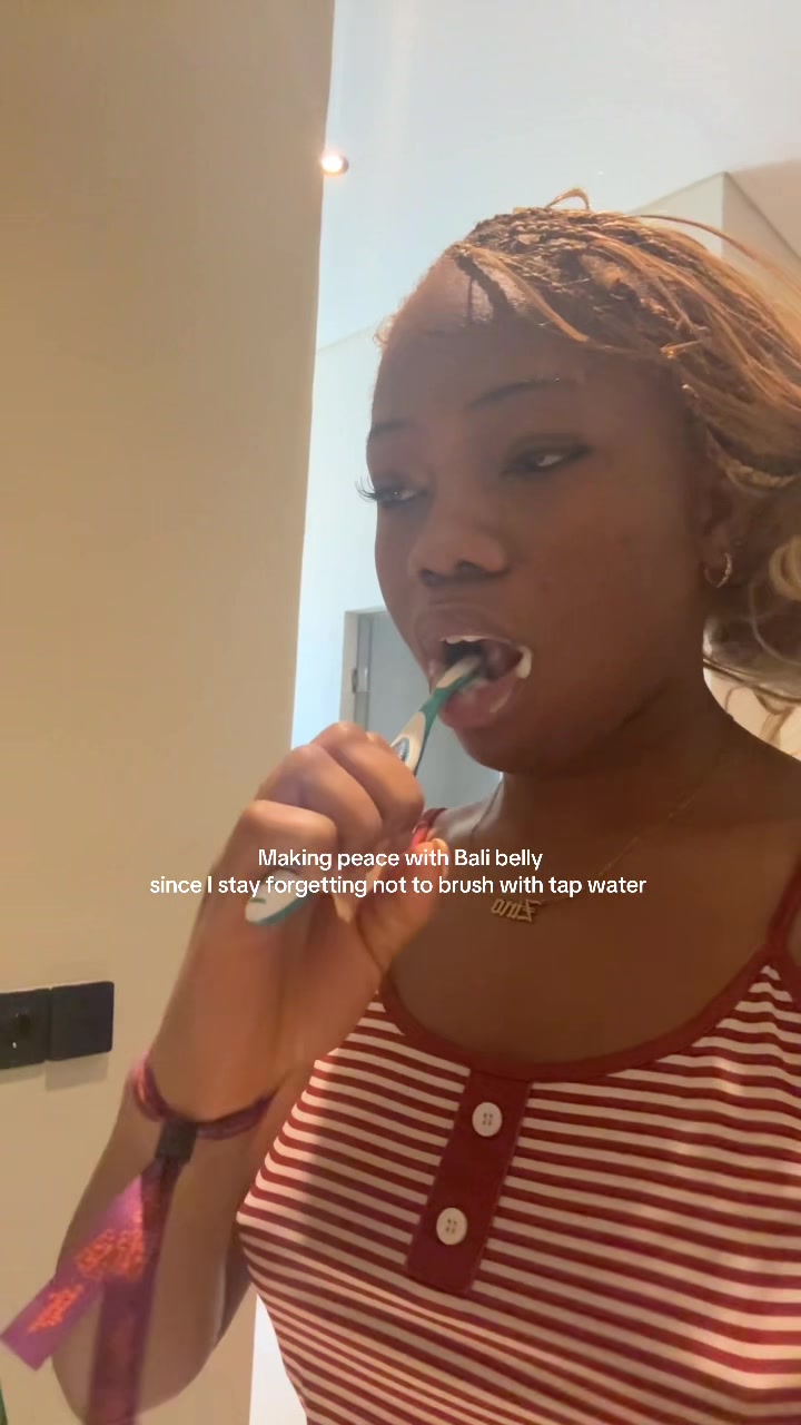 @sheiszino