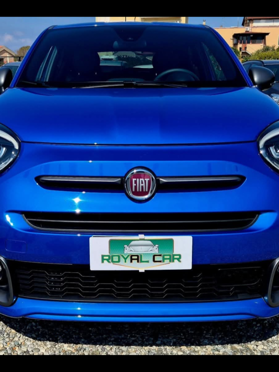 @RoyalCarRC