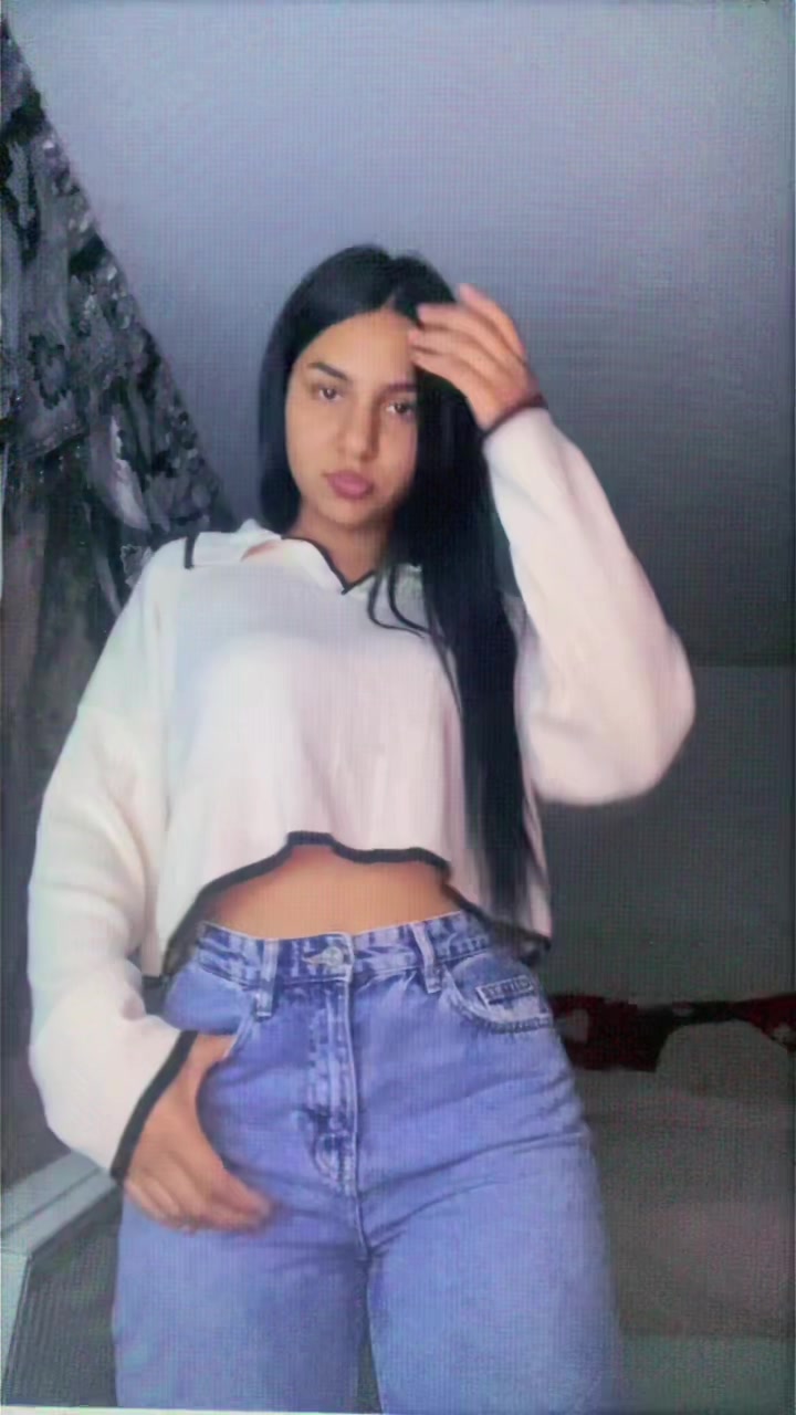 @Stefy Stefania
