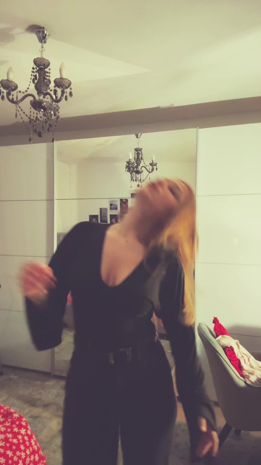@iulia