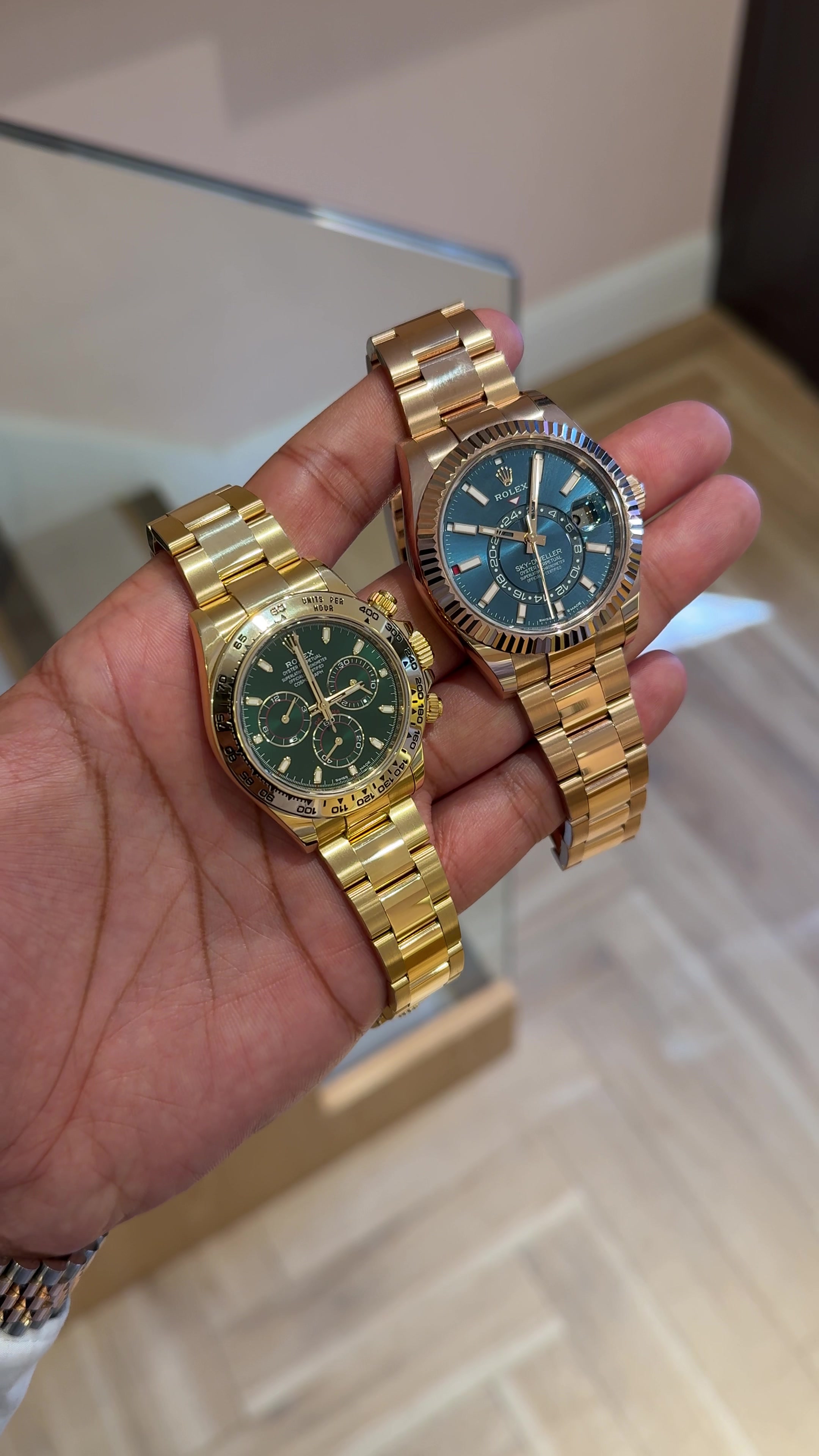 @Luxe Watches
