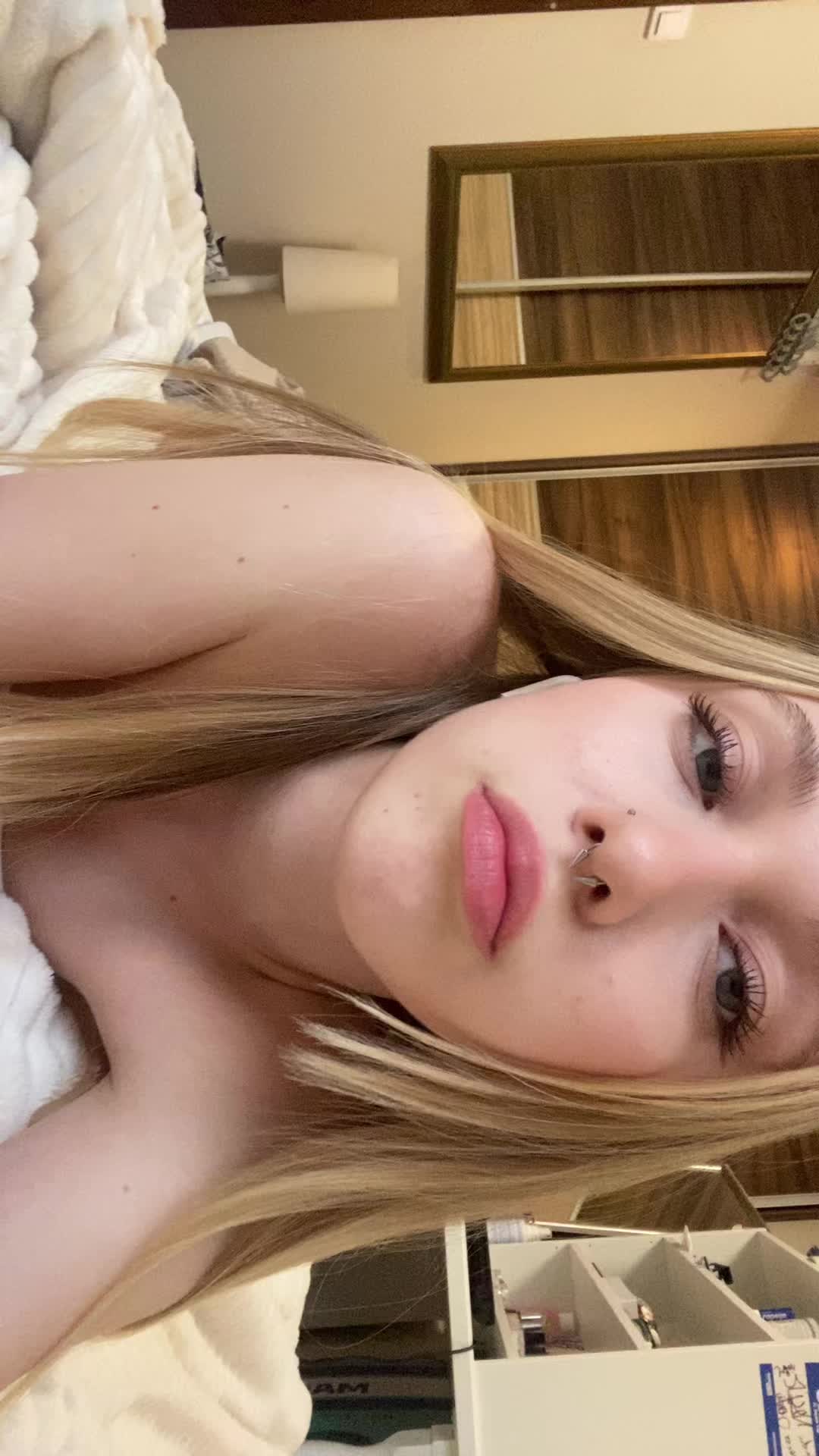 @bogi