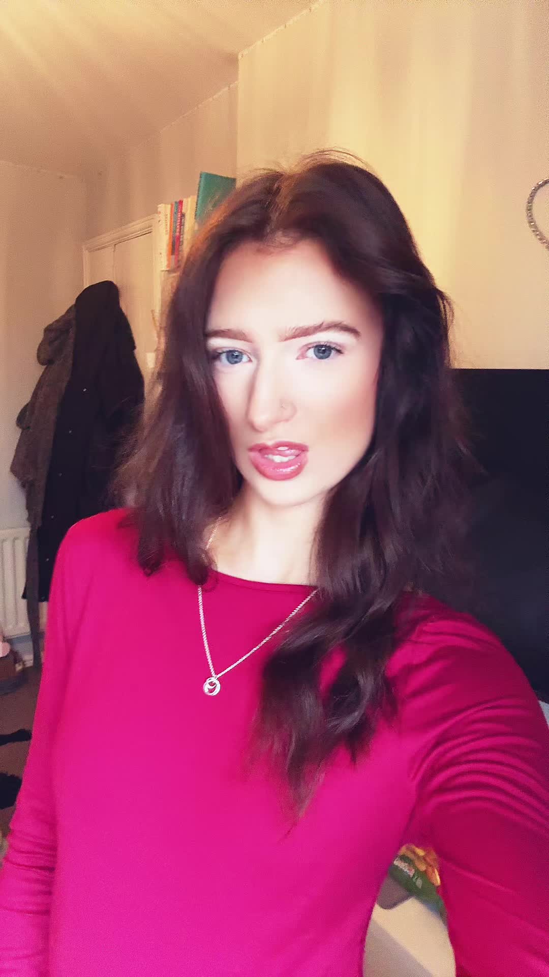 @izz🩶