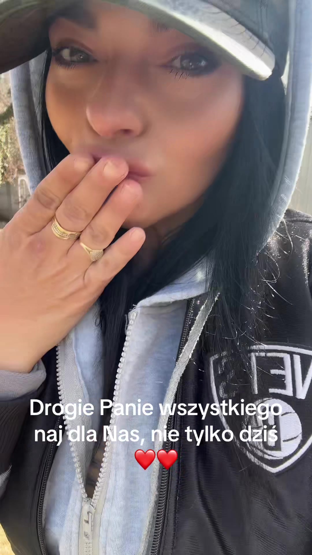 @Lady_in_plus💄