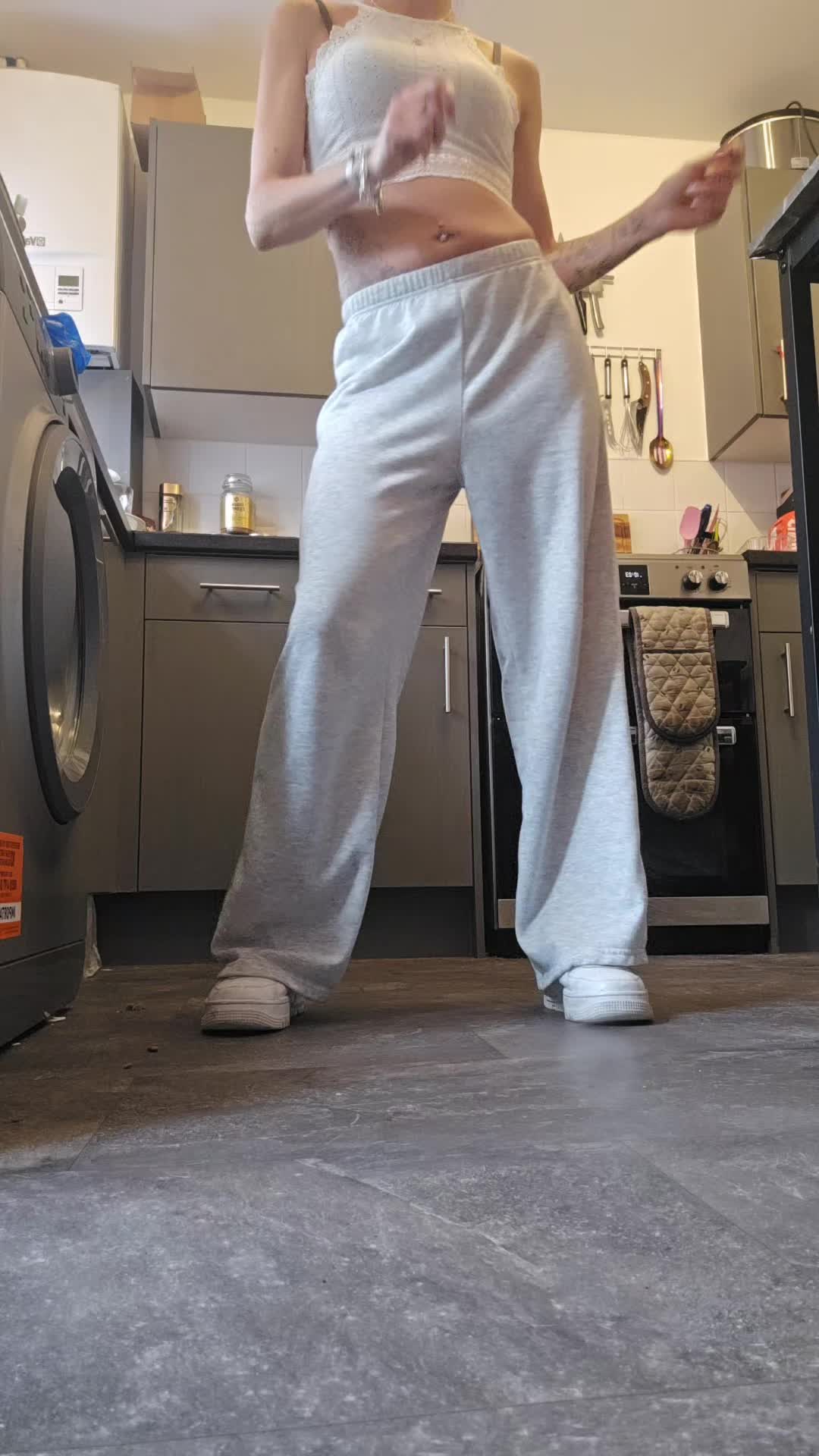 @loufern0