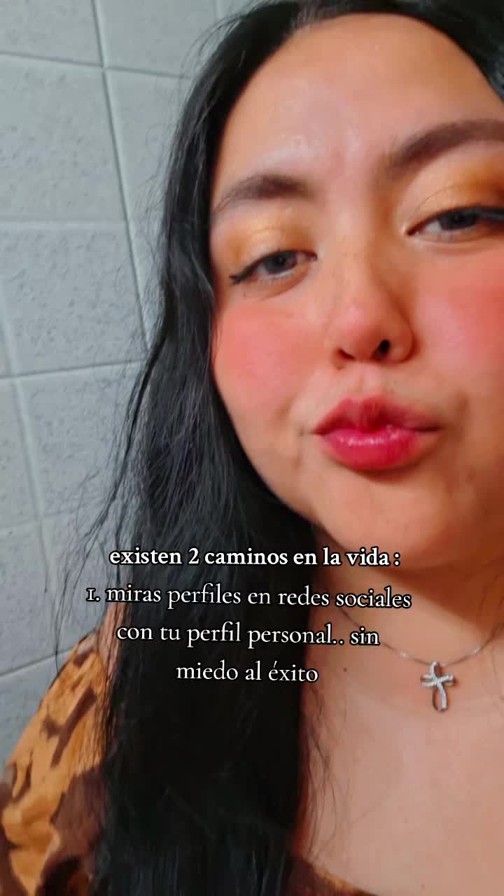 @Angela Zegarra