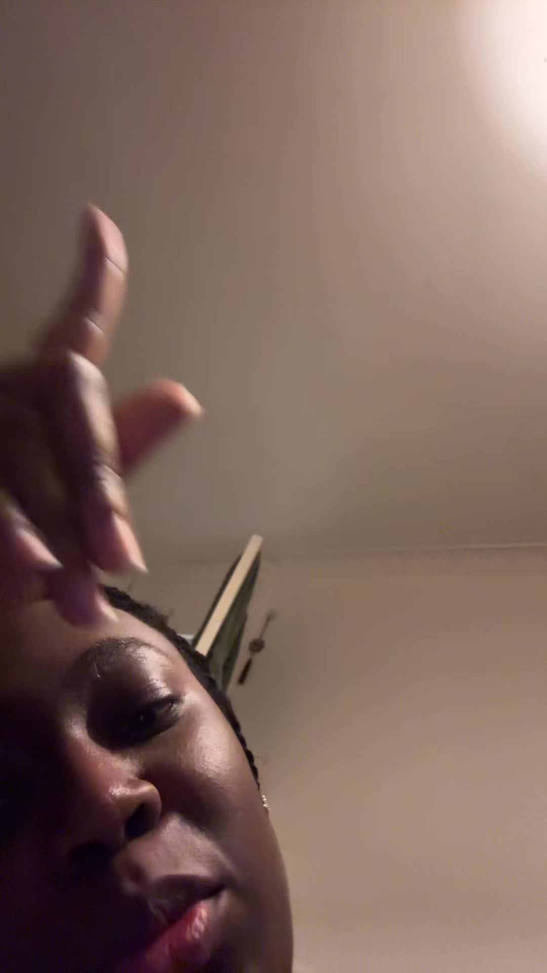 @AhhDamnHer