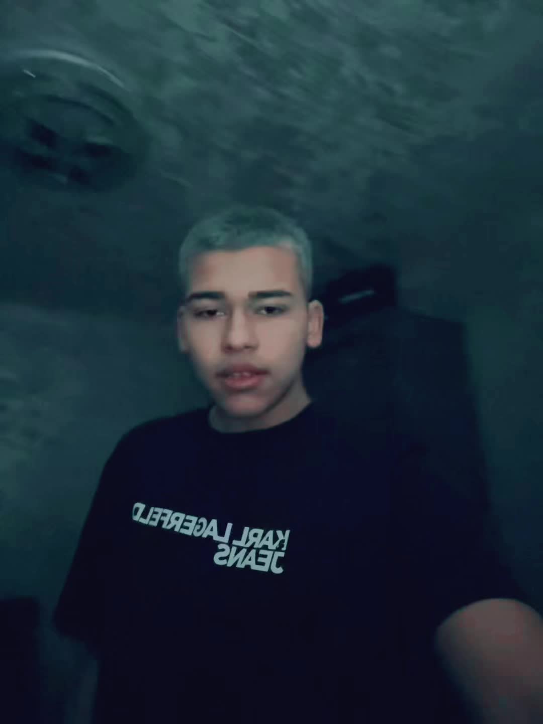 @𝙰𝚗𝚝𝚘𝚗𝚒𝚘_𝚅𝚊𝚜𝚒𝚕𝚎𝚠