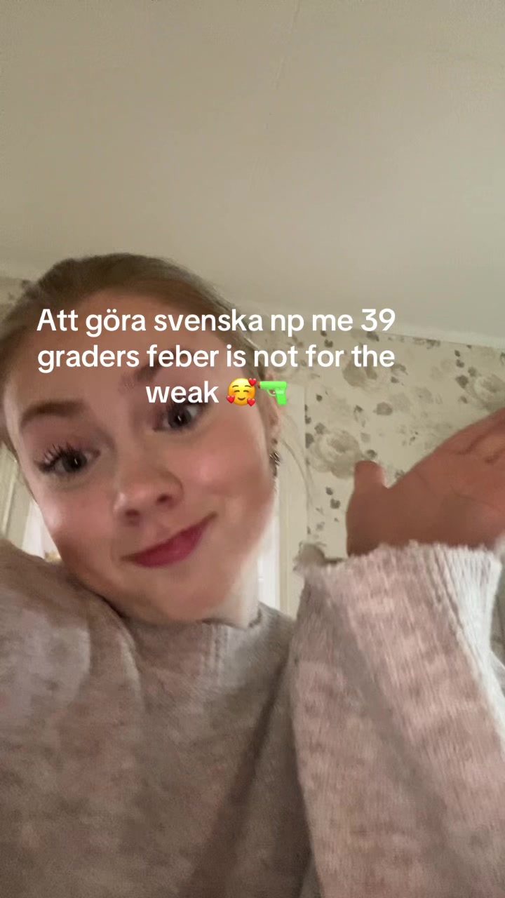 @kaypop 🍿🦄🙈💩