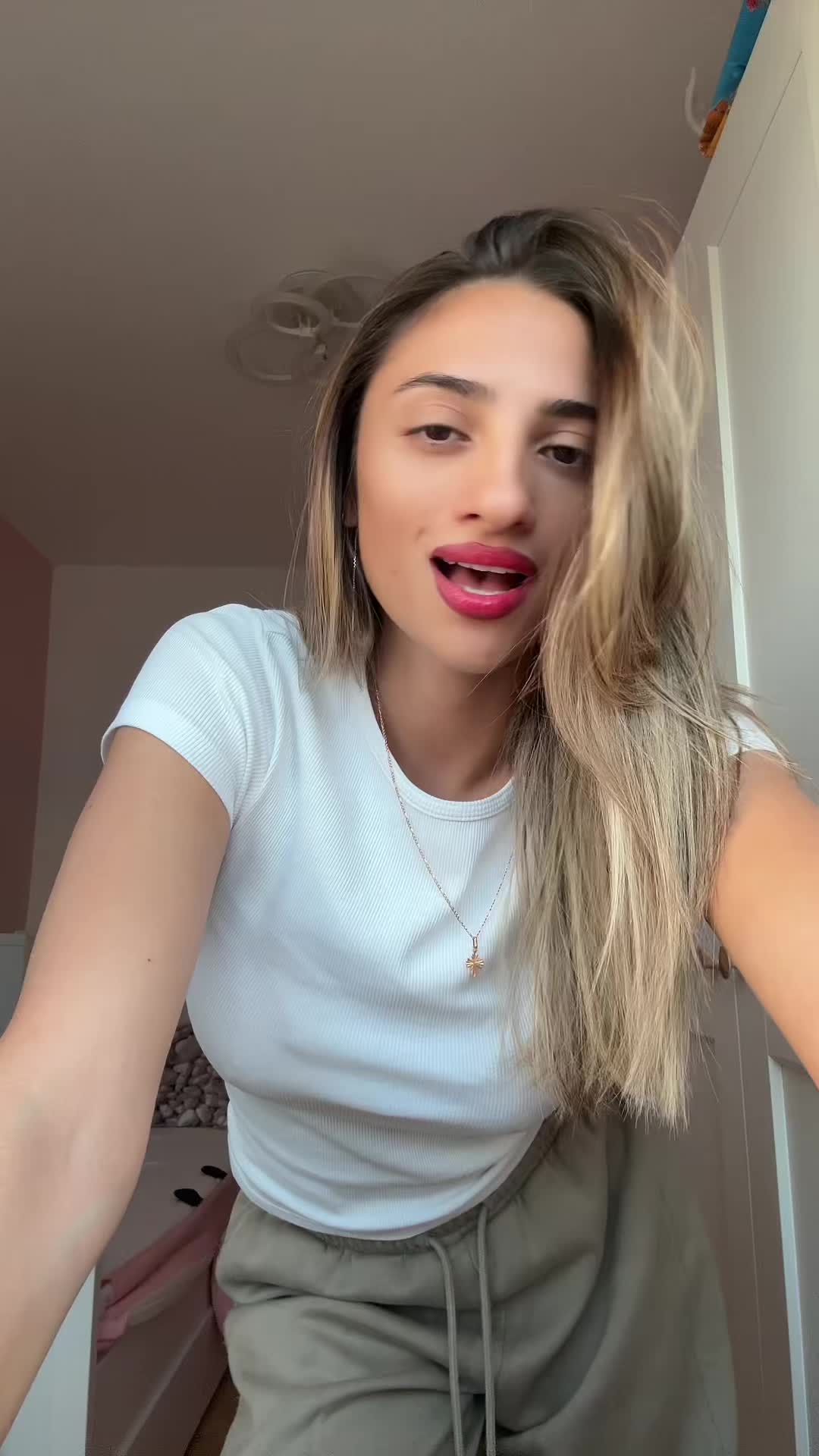 @Паулa