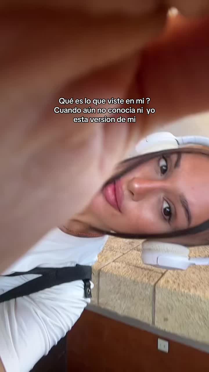 @Alba Quiñones