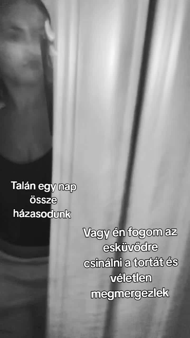 @/\