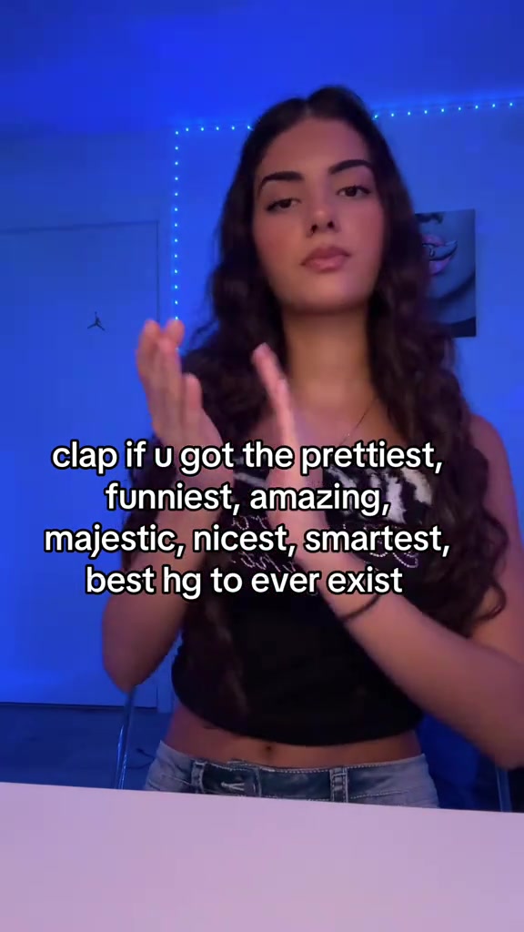 @👠