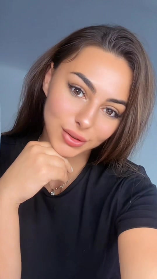 @Gabriela Popescu 🇩🇪🇷🇴🇨🇭