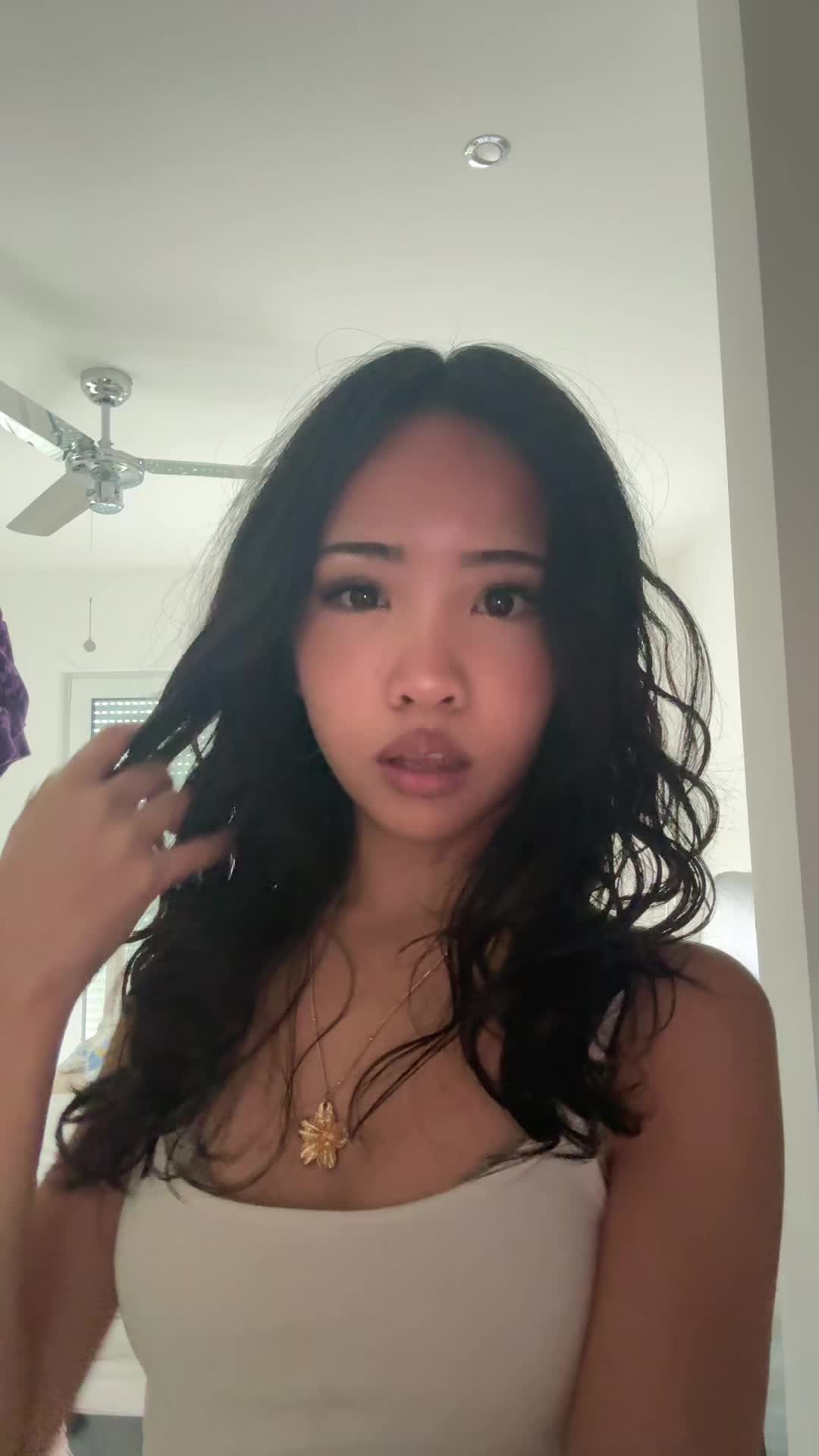 @๐๐ฅ๐ข๐