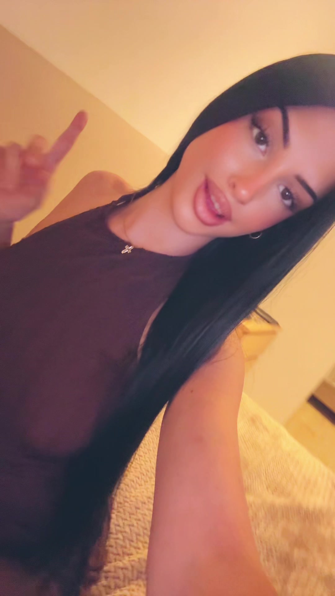 @user1010574278