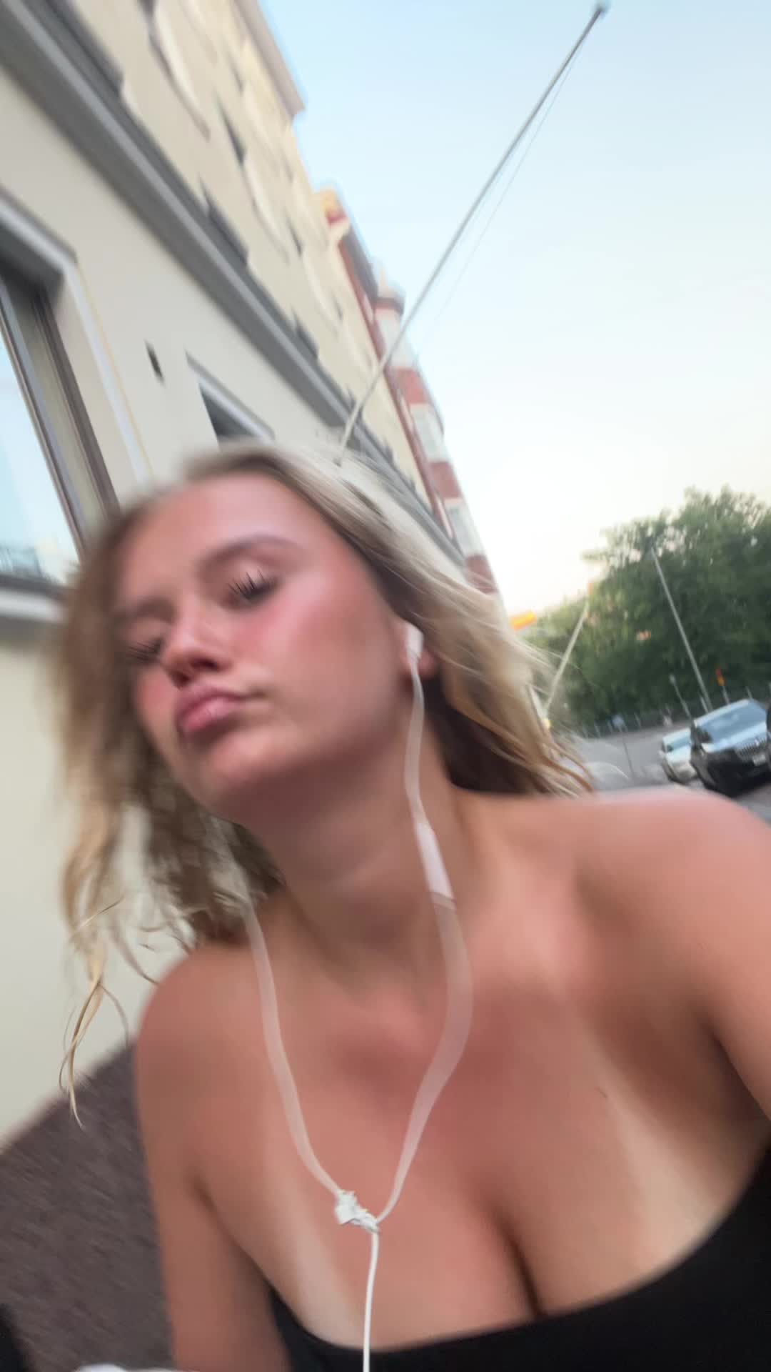@Vilma