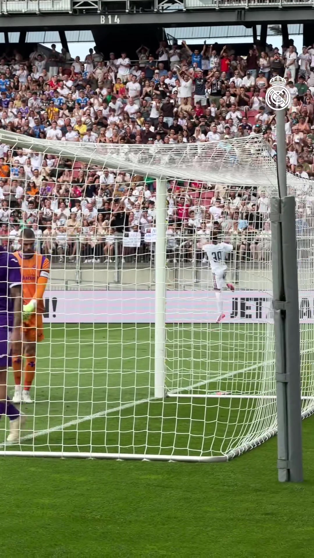 @Real Madrid C.F.