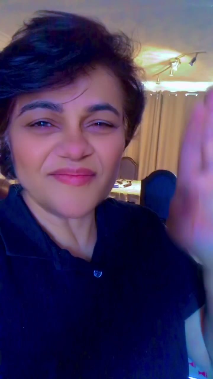 @Roohi KhanUK