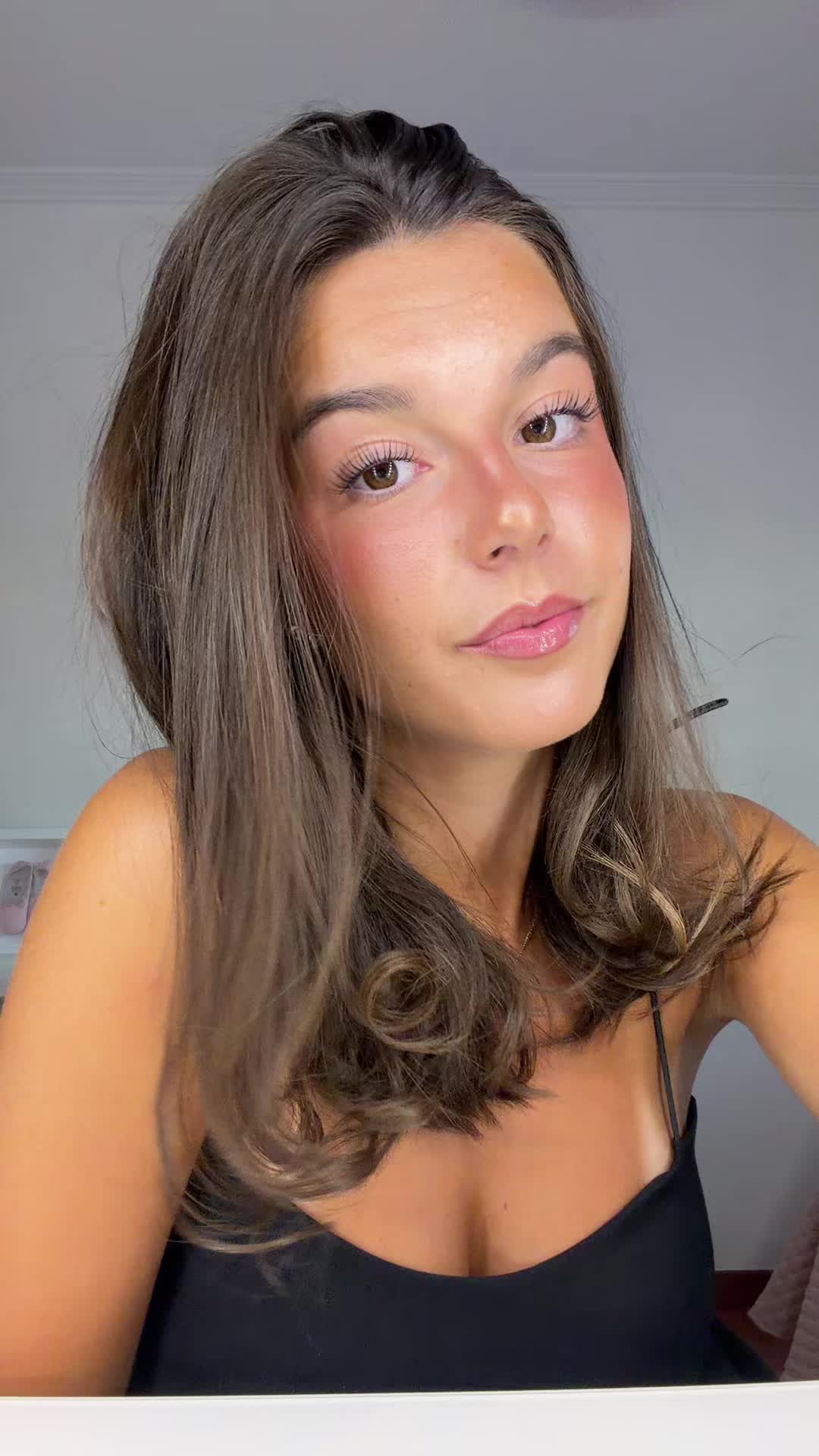 @𝚐𝚕𝚘𝚛𝚒𝚒𝚊