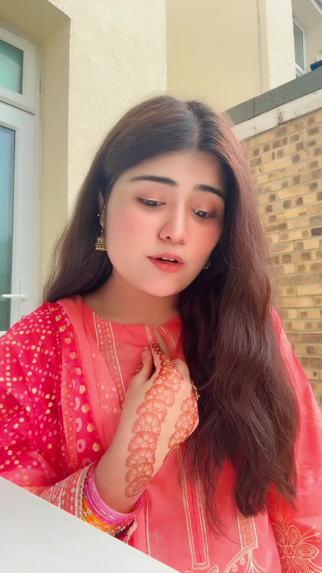 @LARAIB