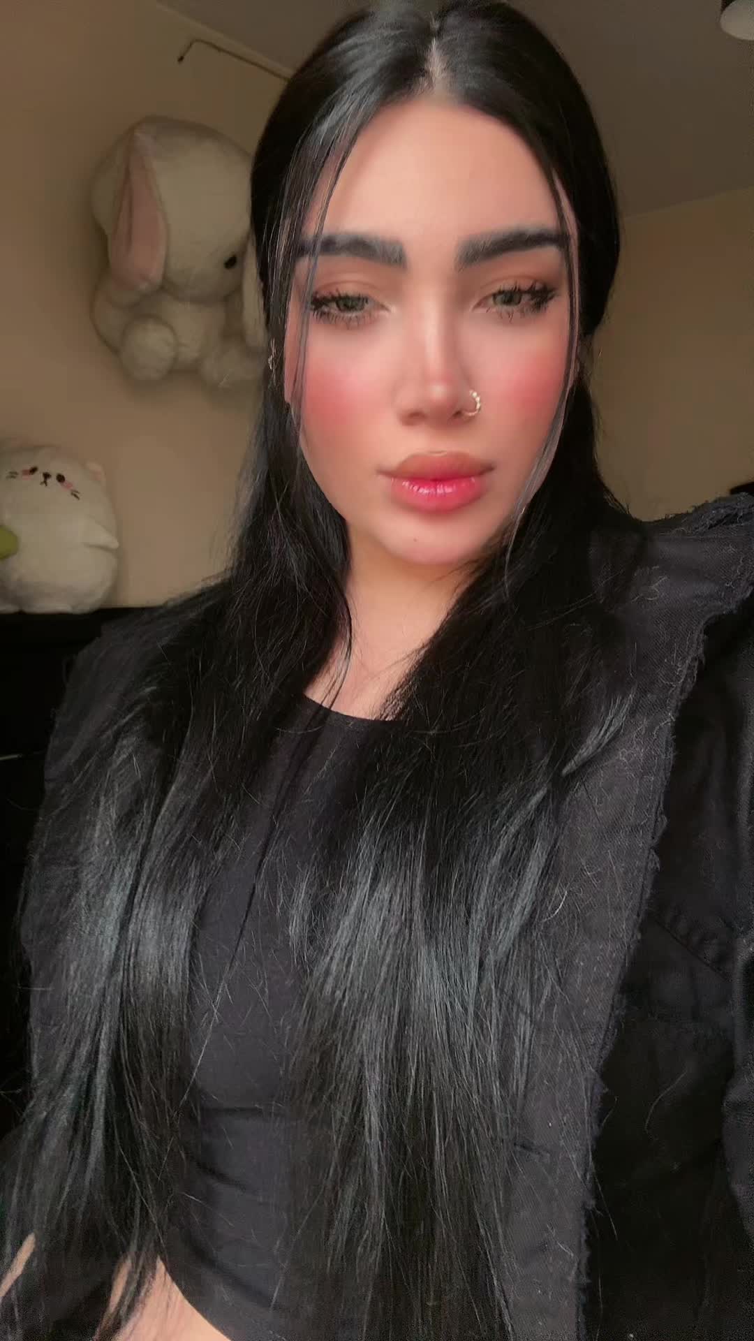 @ferial_nik