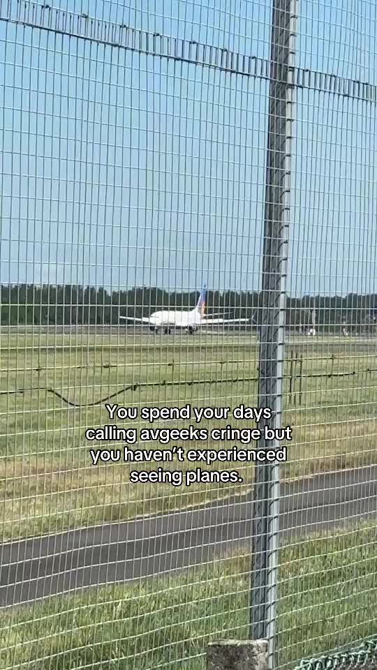 @𝔰𝔬𝔭𝔥✈️🏴