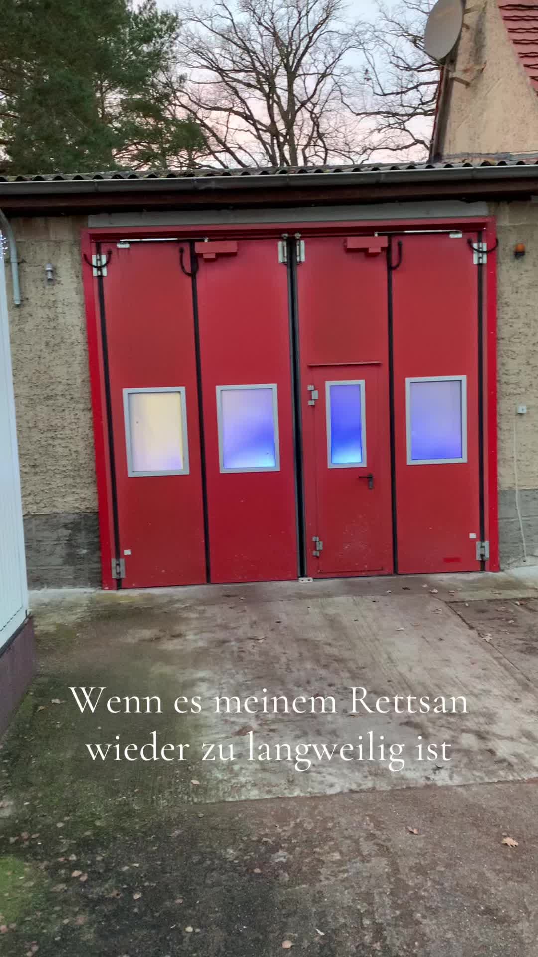 @Der Notfallsanit&auml;ter