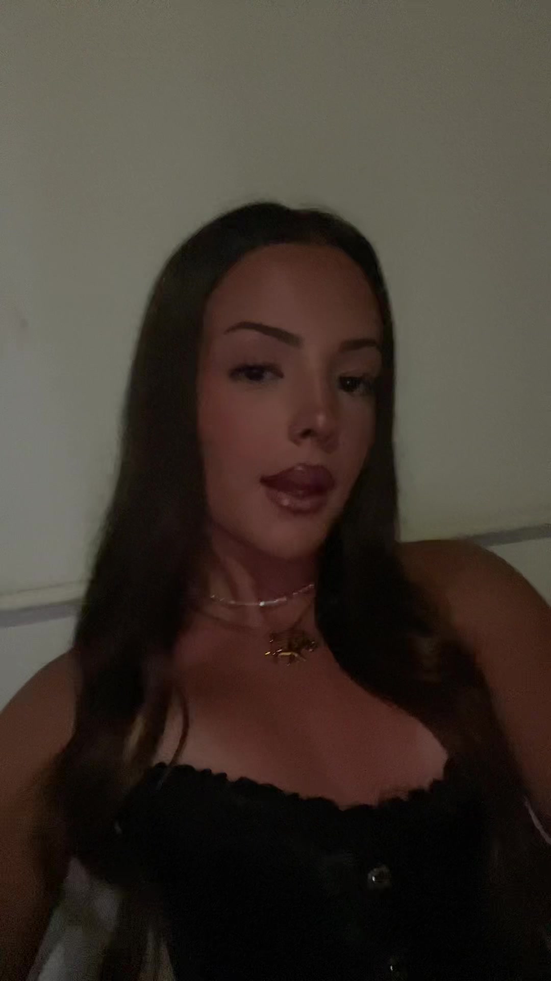 @Claudia Blanco🧿