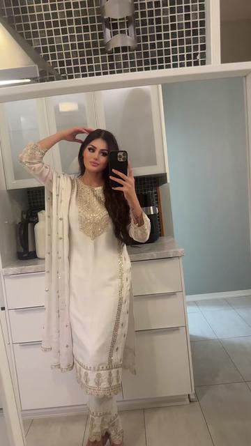 @..miss..durrani
