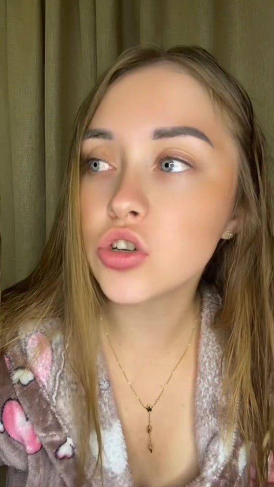 @Elly_thoughts