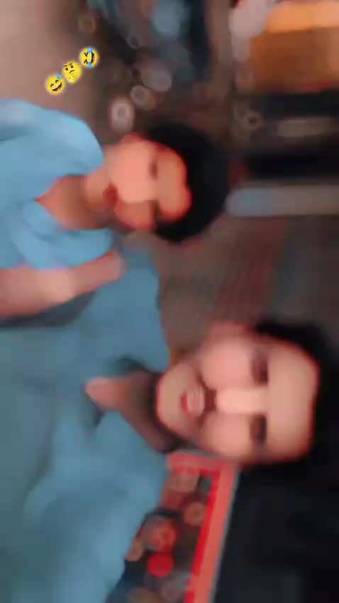 @Desi_boy