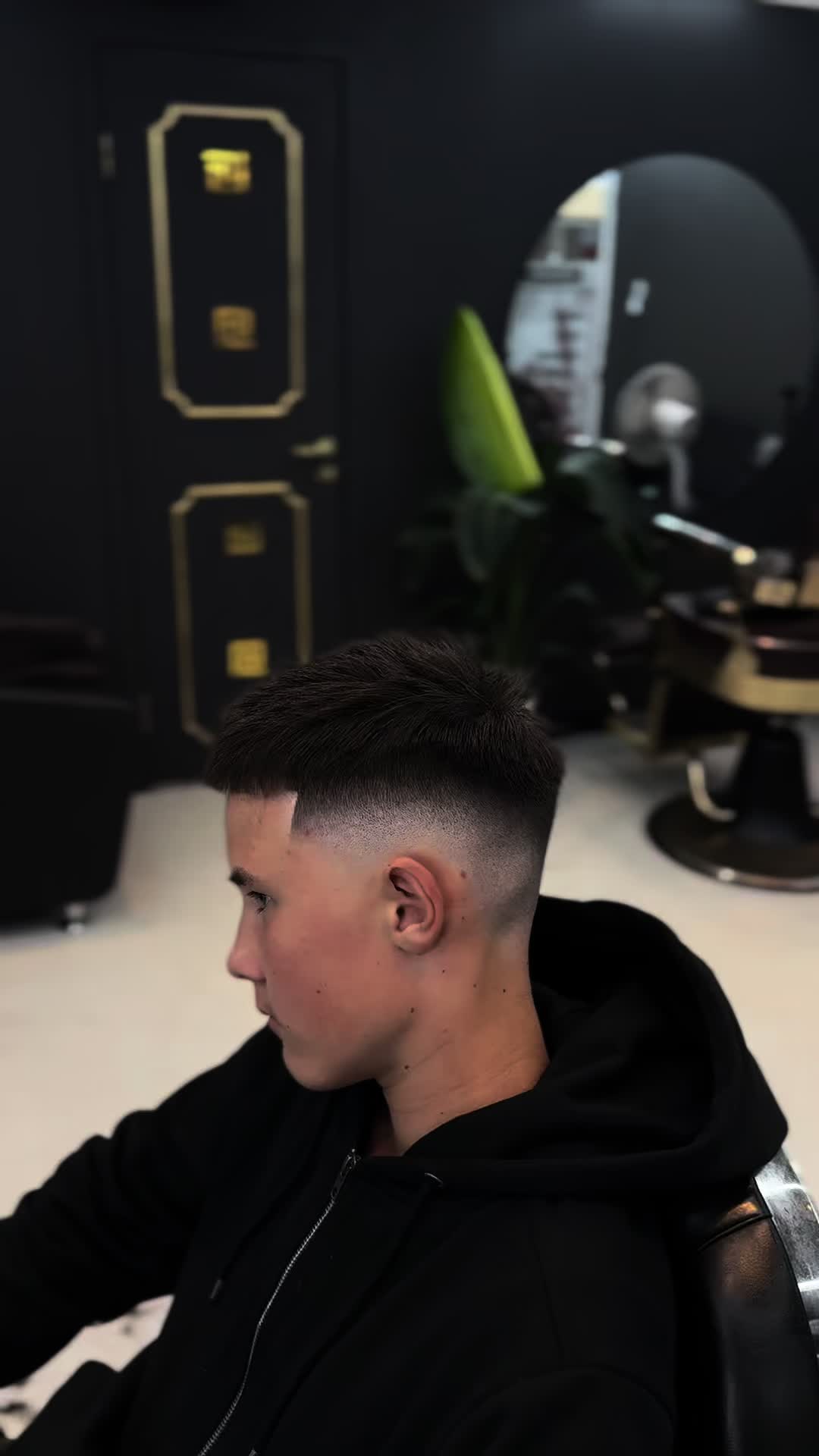 @TikTok Salong