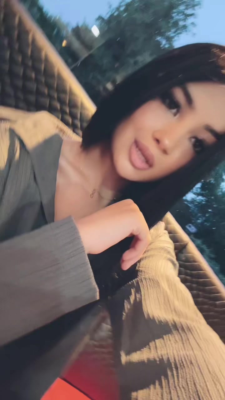 @Analisa