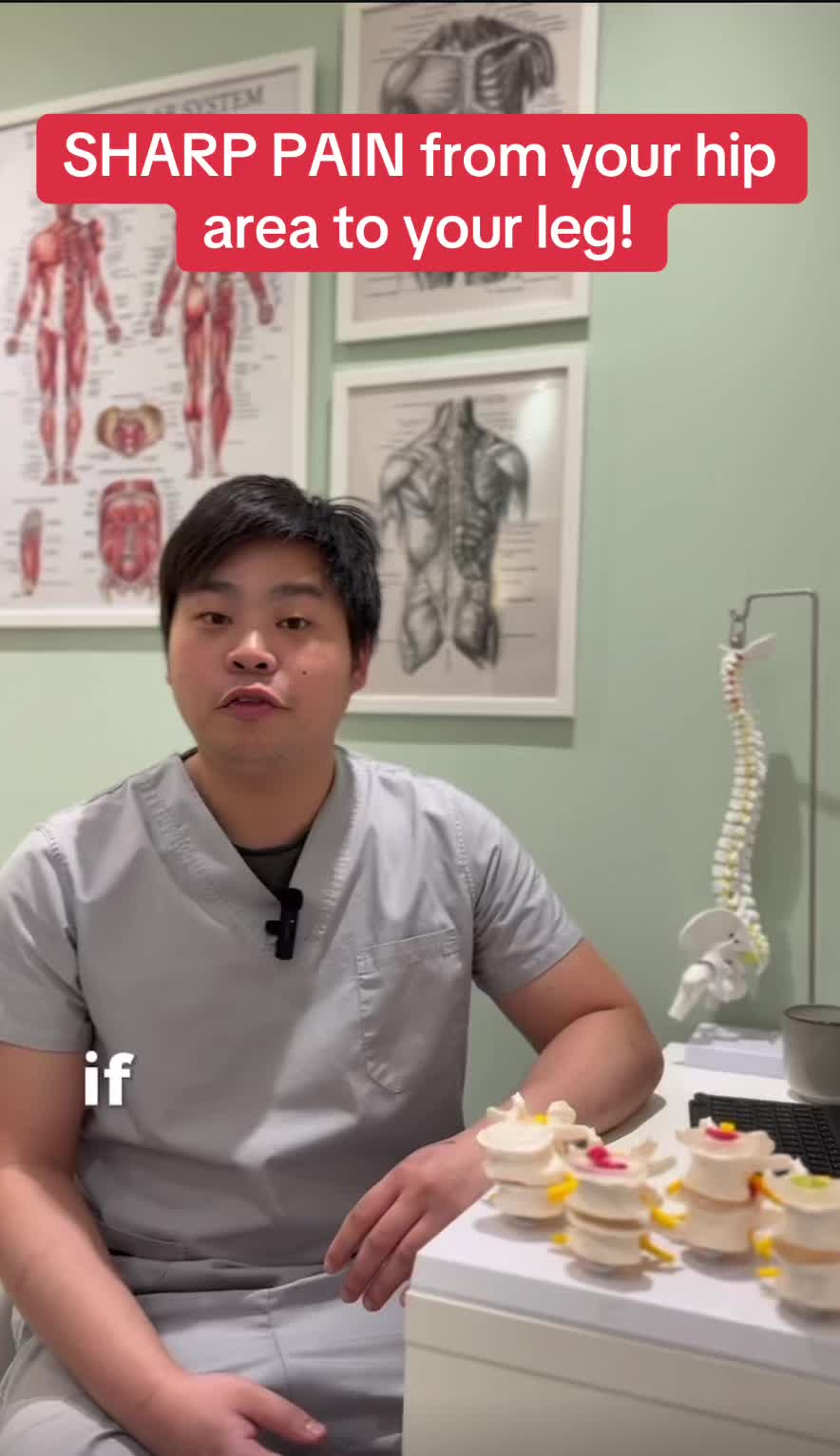@chiro_couple