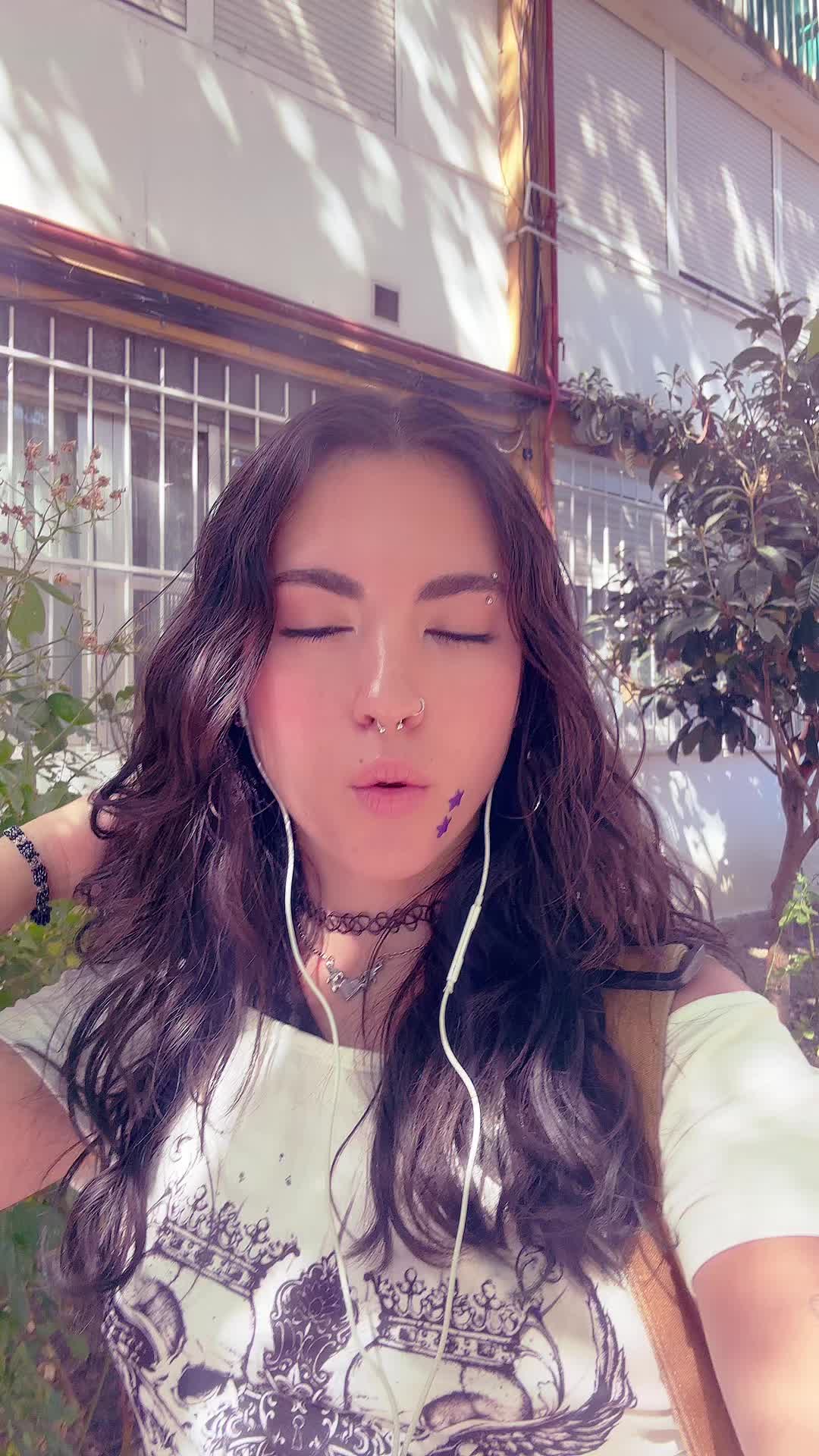 @lu
