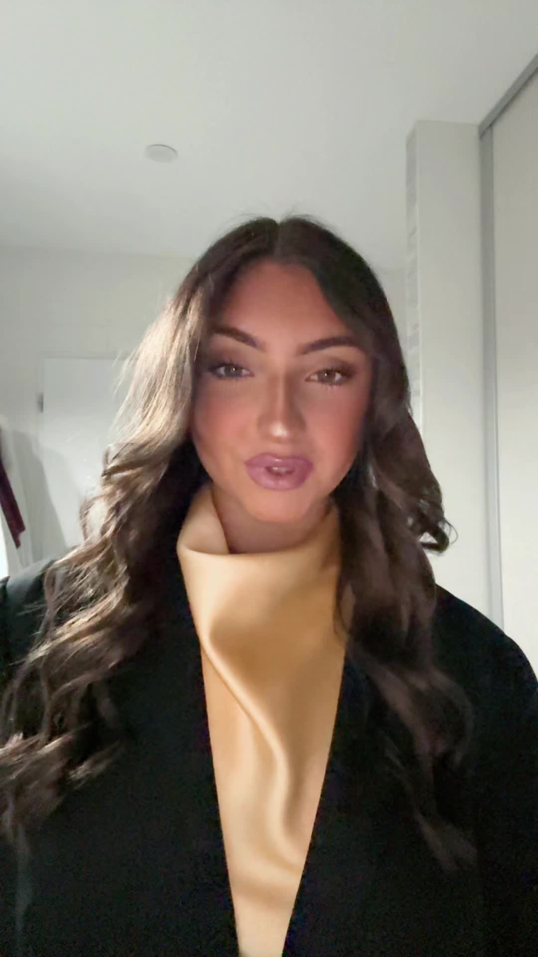 @𝒞𝒽ℯ𝓁𝓈ℯ𝒶🌺
