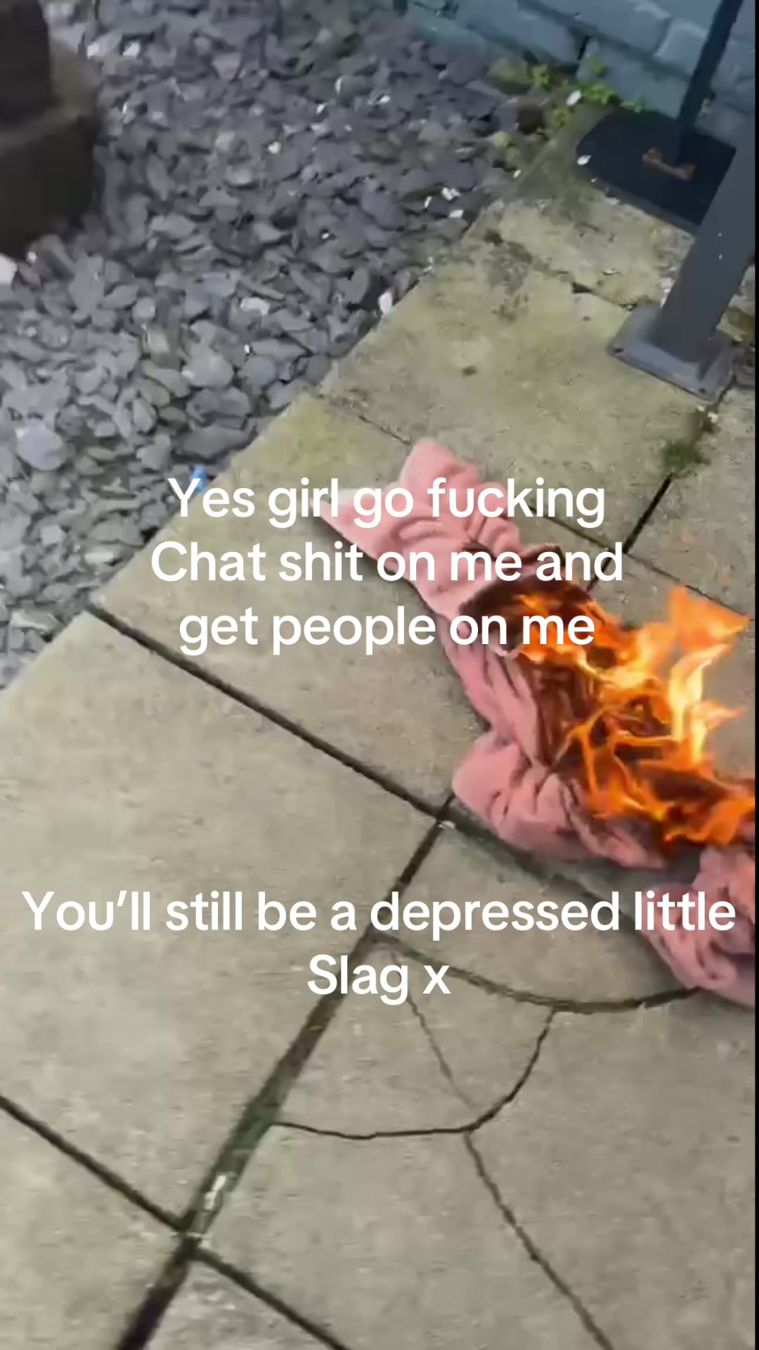 @🖤🫢🔫-saw:( Yungblud:18/4/26