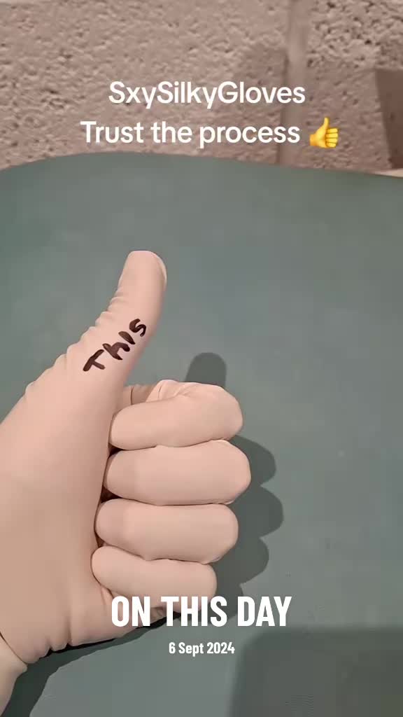 @sxysilkygloves