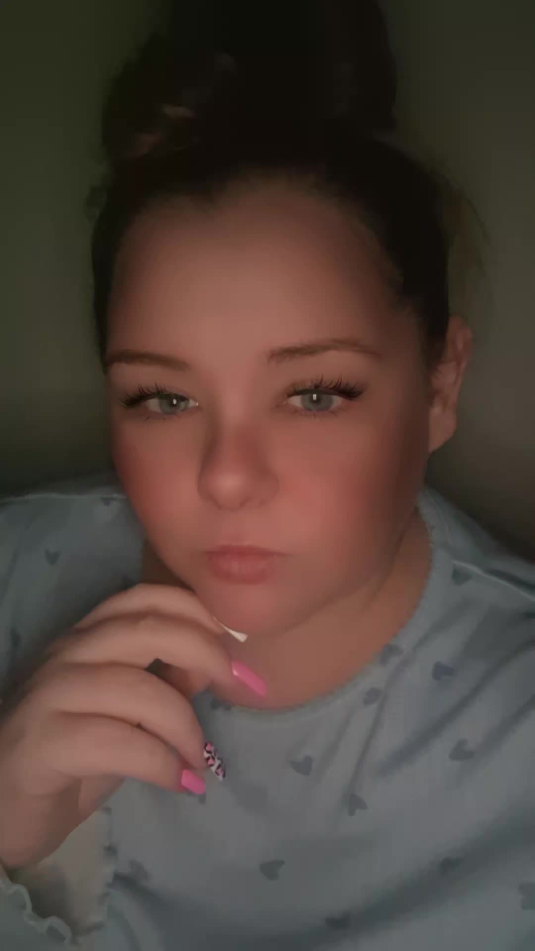 @ItzJustDanii🏳️&zwj;🌈