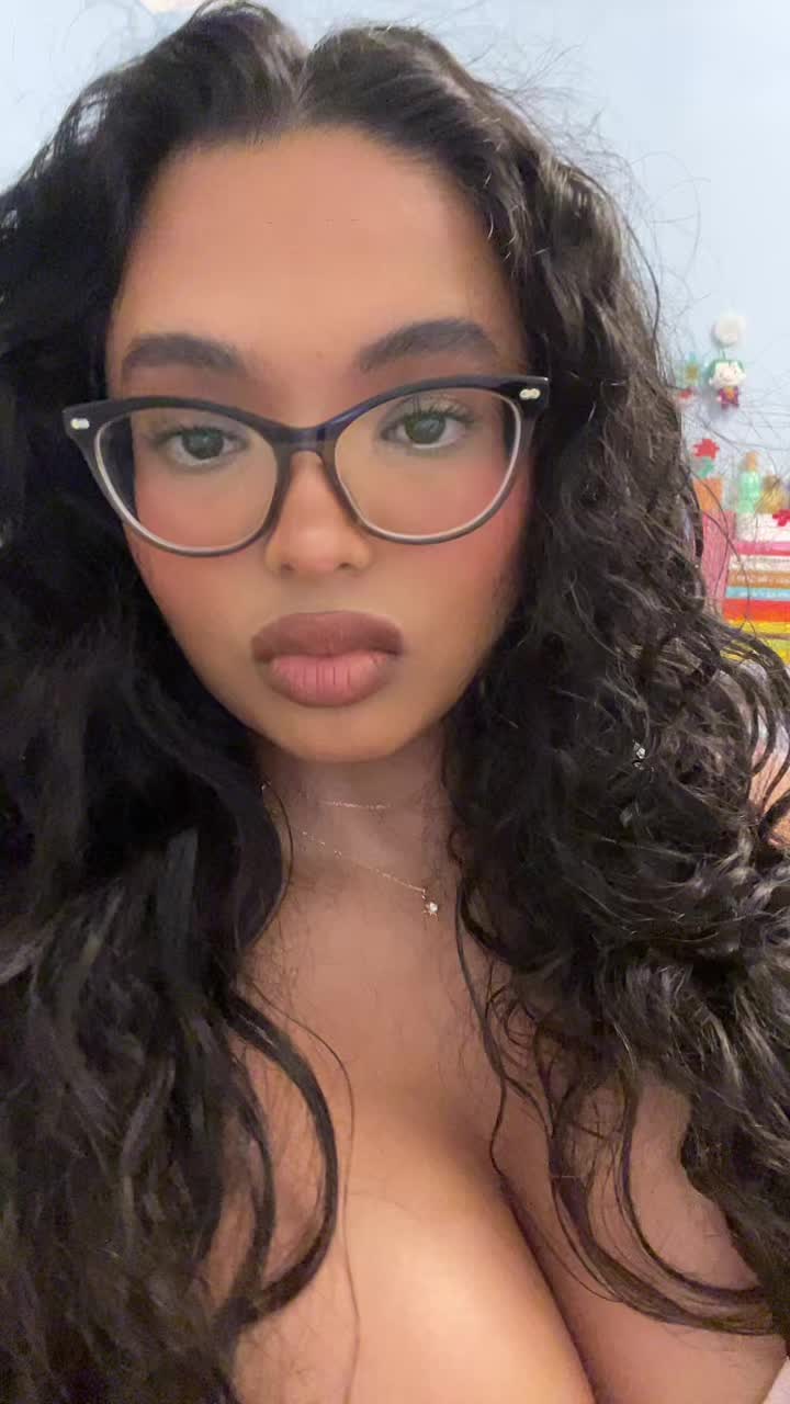 @sneha💋