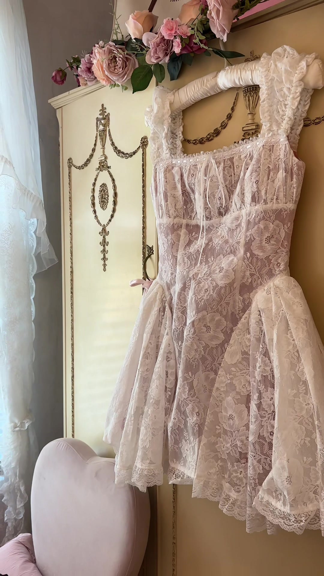 @𝒫𝑒𝓃𝑒𝓁𝑜𝓅𝑒 ୨୧