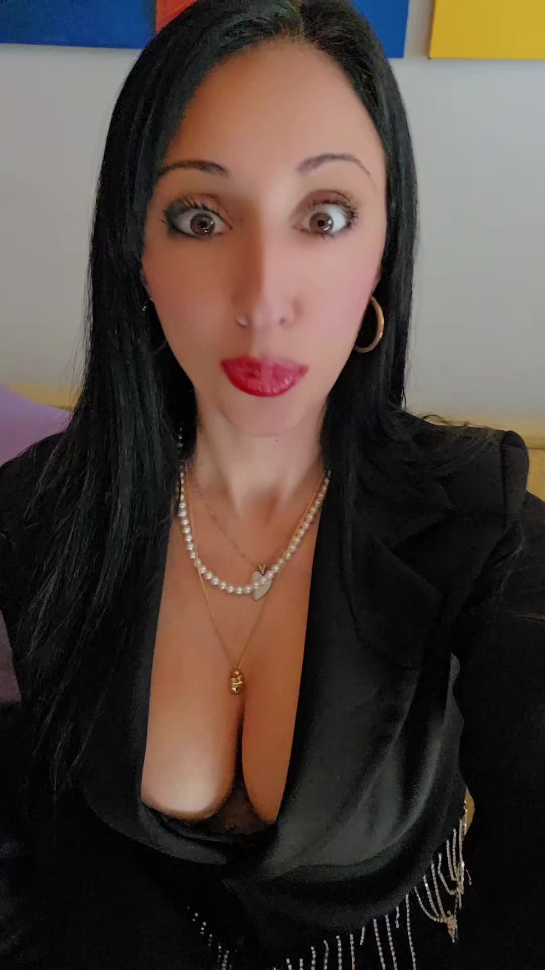 @Alessandra 🔥🦂🔥