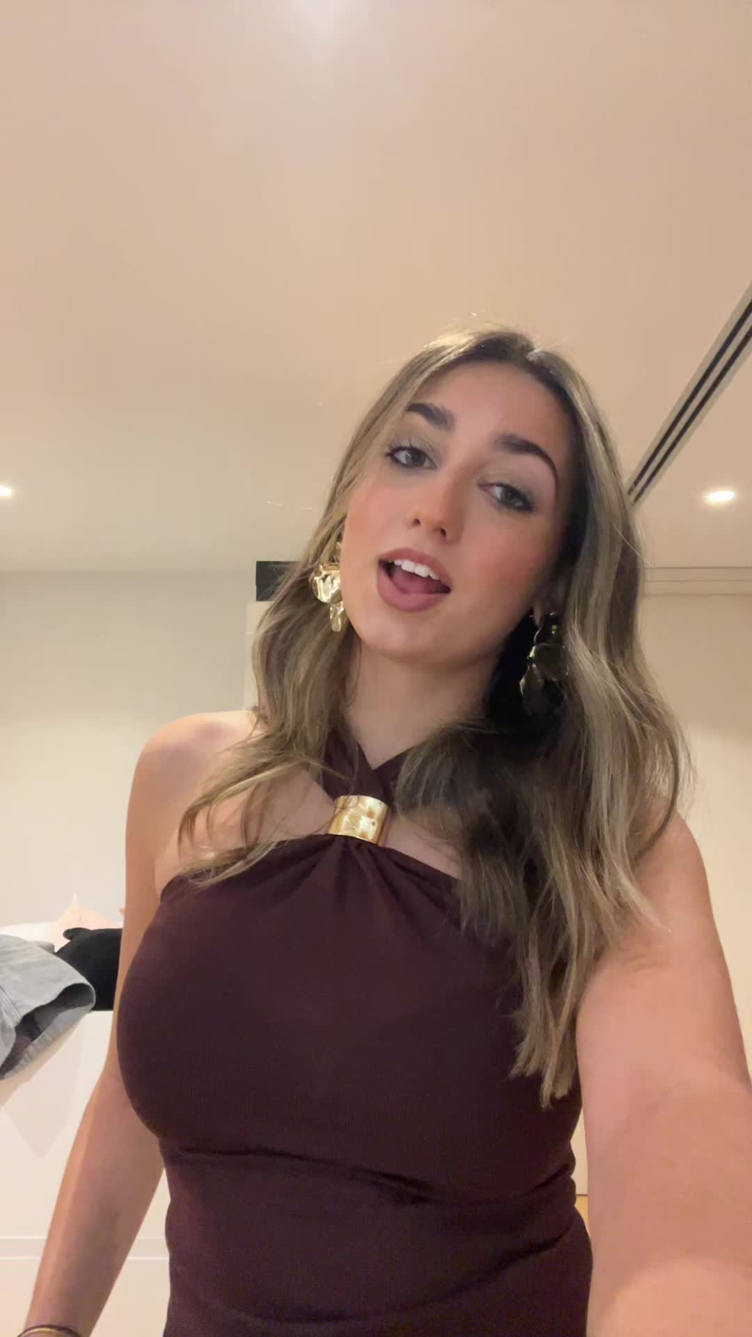 @Carlotaa